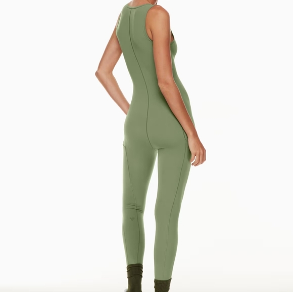 Aritzia TNA Action TnaBREATHET lcon Jumpsuit In Ravine Green Size Small. - Picture 6 of 16